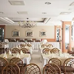 Marina Port Ξενοδοχείο