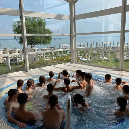ホテル マリーナ ポート 4*