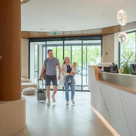 Marina Port 4* Balatonkenese