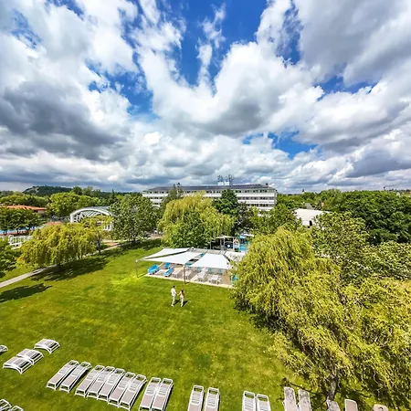 码头酒店 酒店 巴拉腾肯尼斯