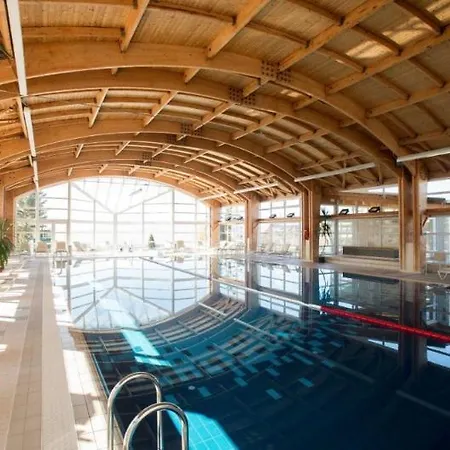 Hotel Marina Port 4*