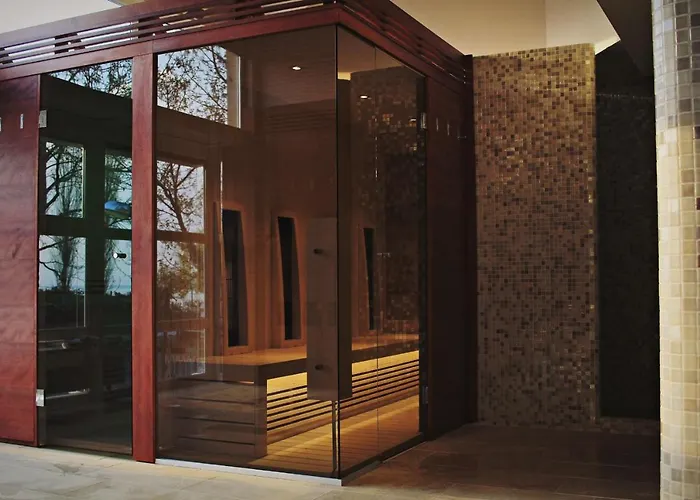 码头酒店 酒店 巴拉腾肯尼斯