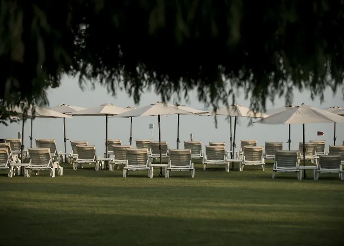 فندق Marina Port 4*