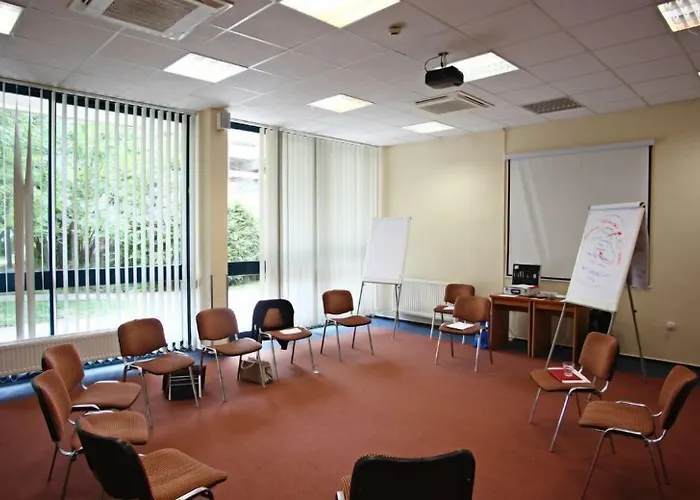 码头酒店 酒店 巴拉腾肯尼斯