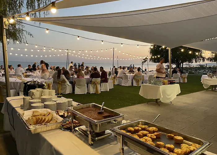 码头酒店 4* 巴拉腾肯尼斯